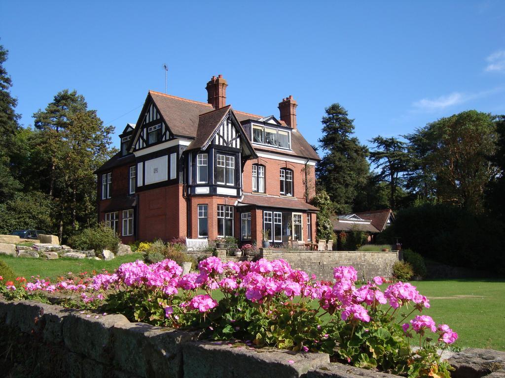 Woodlands Bed & Breakfast Barnt Green Εξωτερικό φωτογραφία