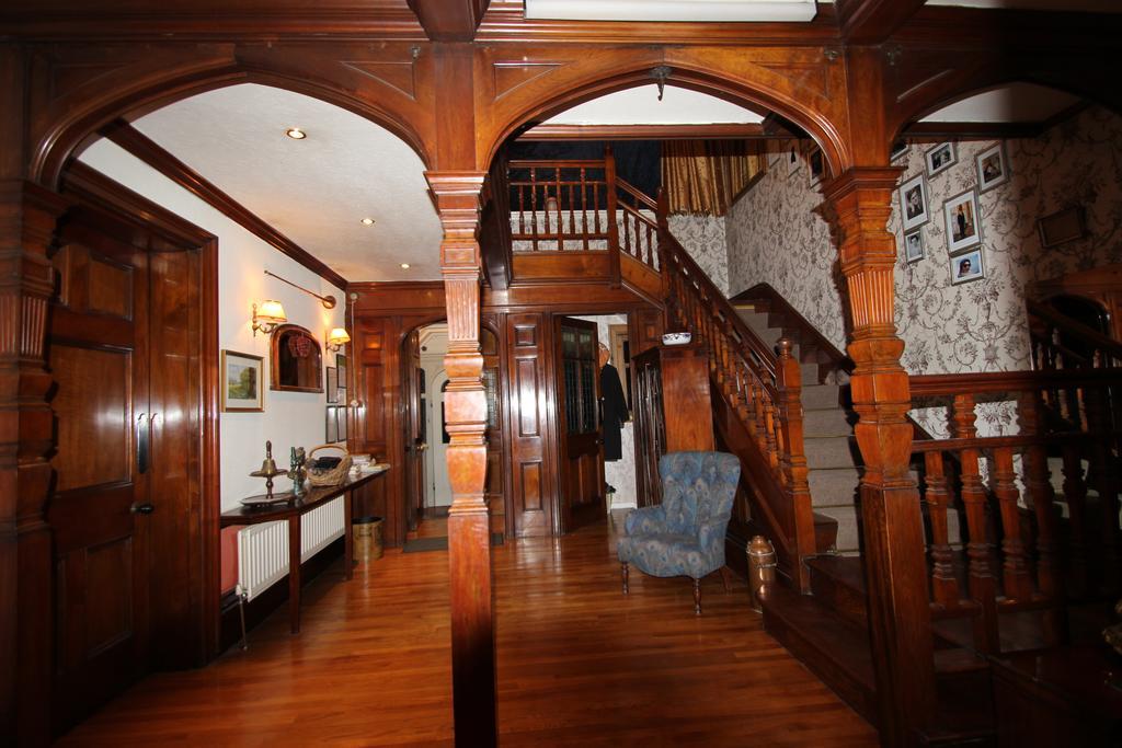 Woodlands Bed & Breakfast Barnt Green Εξωτερικό φωτογραφία